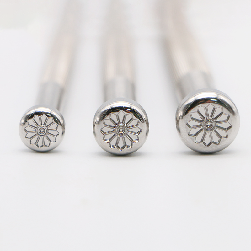 Flower Center Pattern J301  Le - Leatherwork Tools reseña y precio
