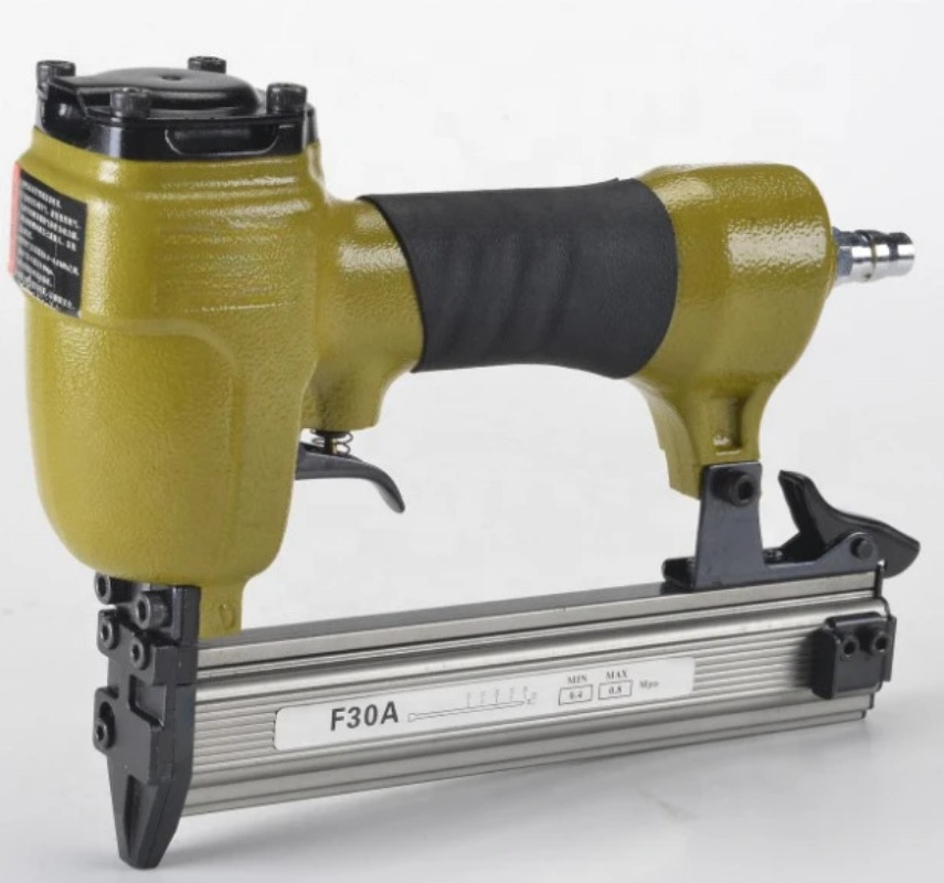 422 Pneumatic U-Nails Auto Rep - Upholstery Leather Work reseña y precio